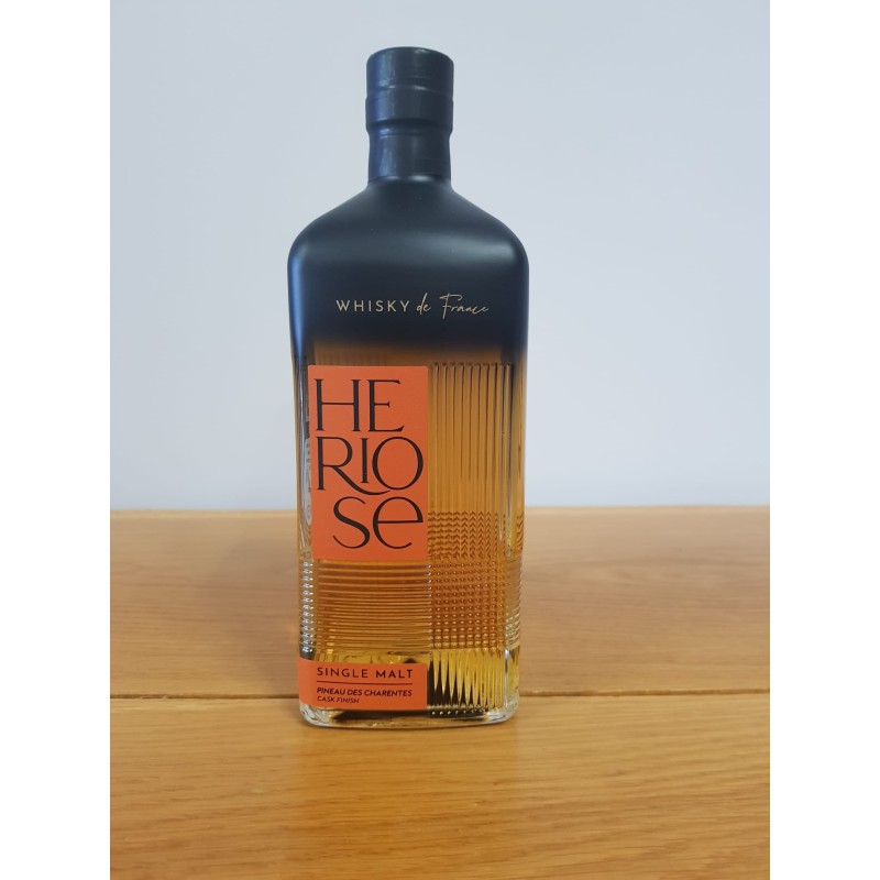 WHISKY FRANCAIS HERIOSE PINEAU DES CHARENTES